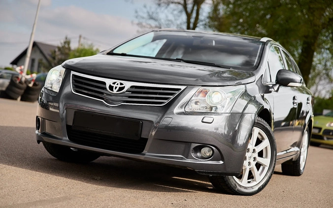 Toyota Avensis cena 28900 przebieg: 214000, rok produkcji 2009 z Sieradz małe 742